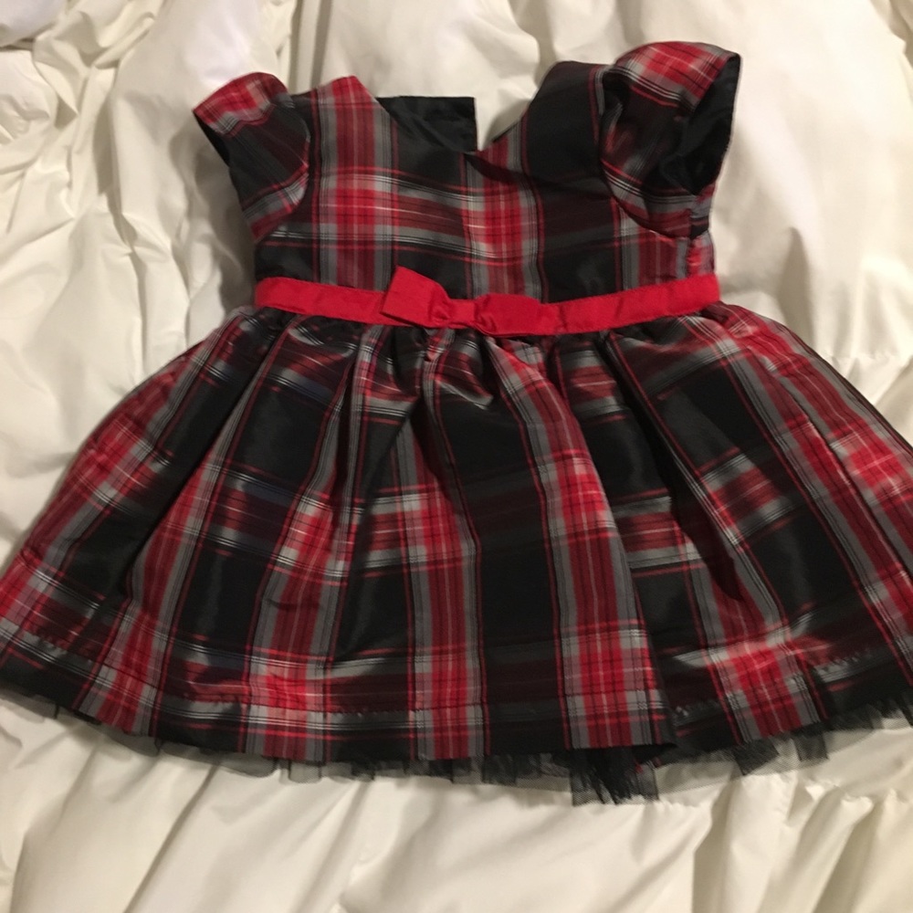 Carter’s Christmas dress size 3 months.